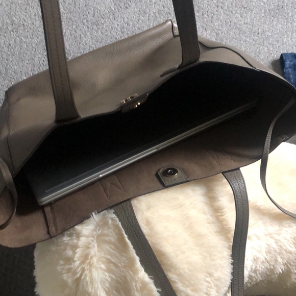 New Authentic Michael Kors Junie pebbled Leather tote - Picture 10 of 10